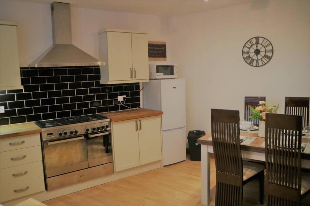 Mews Cottage Harrogate Extérieur photo